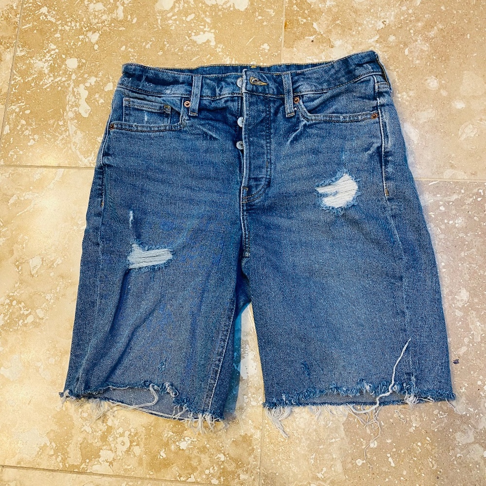 Old Navy High Rise Distressed jean shorts